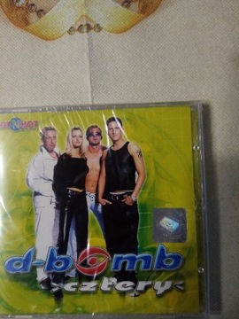 CD D-BOMB CZTERY
