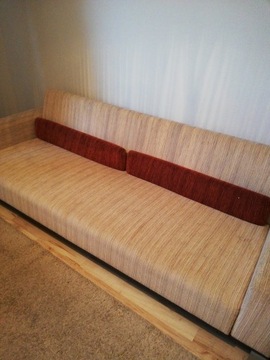 Komplet wypoczynkowy - sofa, fotel, pufa. 