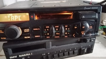 Radio do Mercedesa sound 4000