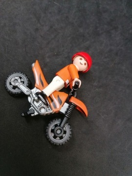 Playmobil  Figurka na motorze 