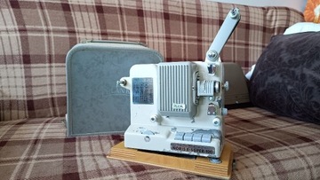 Vintage Retro Synchroner 100 Projector Noris