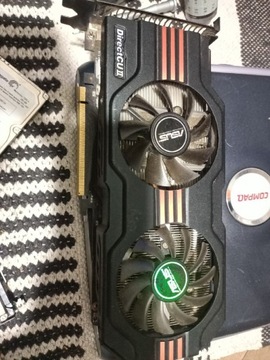 Karta graficzna Asus GTX 680 DirectCU II OC