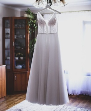 Suknia ślubna (biała)