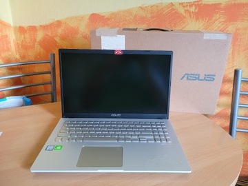 Laptop Asus VivoBook X509F