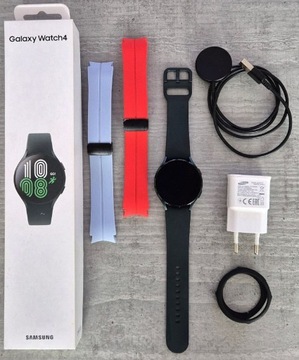 Smartwatch Samsung Watch4 44mm LTE zielony + ETUI