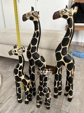 Żyrafy figurki drewniane afrykańskie