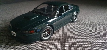 1:18 AUTOArt Mustang Bullitt 2001 Zielony
