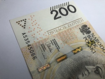 Banknot 200 zł z 2015 r Seria AS3545066