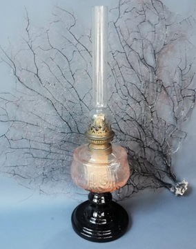 Lampa naftowa Cristal Superieur Francja rozalinowa