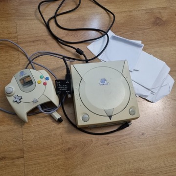 Sega Dreamcast +pad+ gry