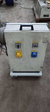 Transformator 380V/220V/110V