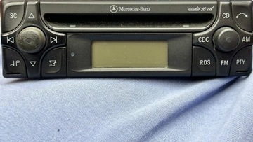 Radioodtwarzacz Mercedes Audio 10 CD 