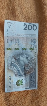 Banknot 200 złoty kolekcjonerski DD1111101