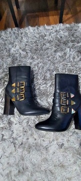 Buty/Botki/Czarne Na Obcasie Damskie Guess r.40