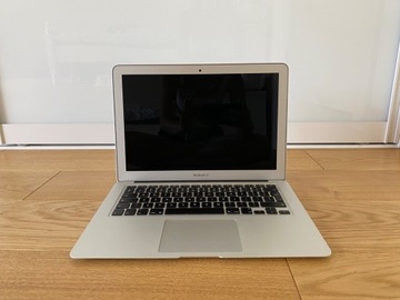 Sprzedam MacBook Air 13