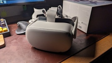 Oculus Quest 2 64GB + Osłony i mocowanie