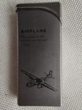Zapalniczka kolekcjonerska rocznicowa z samolotem.