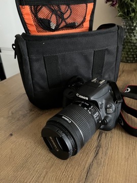 Canon EOS 100d obiektyw 18-55 mm +pokrowiec gratis