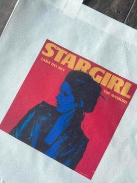 biała torba tote bag z napisem Lana Del Rey