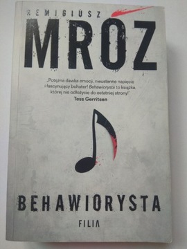 Remigiusz Mróz - Behawiorysta