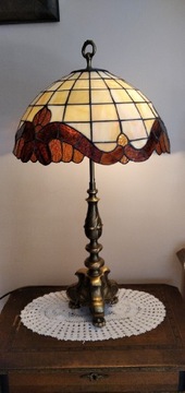 Lampa witrażowa .