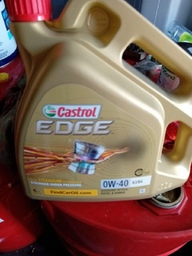 Olej Castrol Edge 0w40