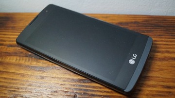 Smartfon LG Leon szary LTE (5)