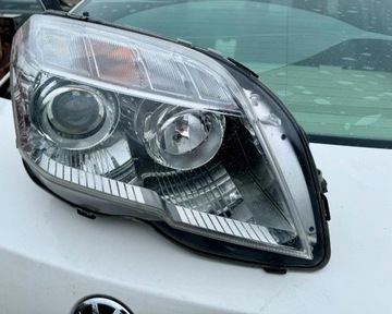 Lampa prawa do Mercedes GLK X204 08-12