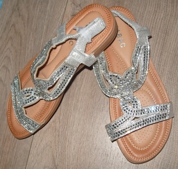ISABAC -NOWE srebrne sandały na koturnie r.30/24cm