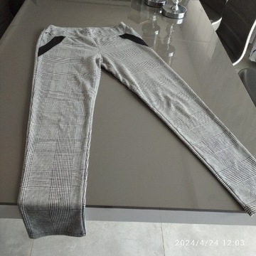 Spodnie w kratę, długość 93 cm, pas 68-80 cm