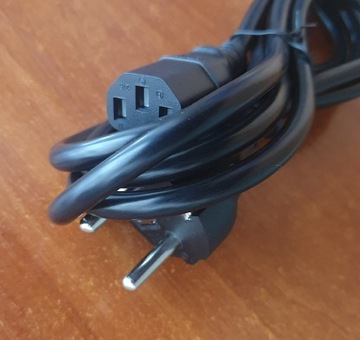 Kabel zasilający do komputera PC