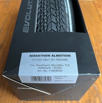 Opona Schwalbe Marathon Almotion 40-622 MicroSkin