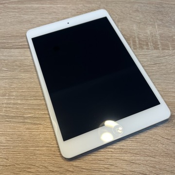 Apple iPad mini 2 - 32GB, silver - stan perfekcyjny + szkło.