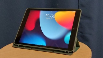 Tablet Apple iPad 7 gen 10,2" 3 GB / 32 GB szary