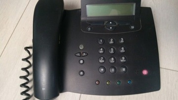 Telefon Concept P710