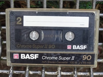 Kaseta magnetofonowa 1 szt. BASF Chrome Extra II 90 ładna