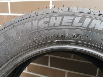 Michelin Opony letnie 205/60R16 96V, jak nowe