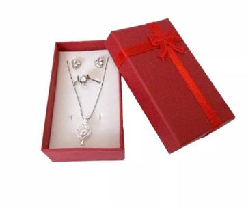 Pudełko jubilerskie prezent biżuteria prezentowe