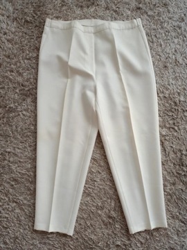 Biało kremowe spodnie C&A rozmiar 18