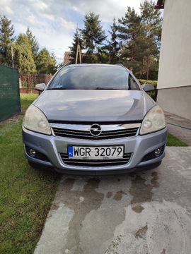 Opel Astra Opel Astra H 198 000 KM + zestaw opon