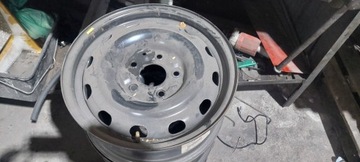 Felgi stalowe 16" Dodge Jurney,Fiat Freemont