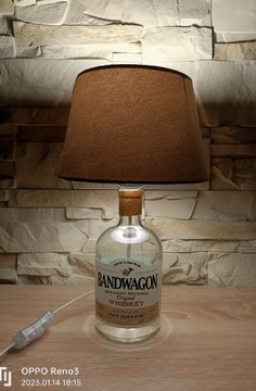 Lampka nocna z butelki whisky BANDWAGON 0.7 L