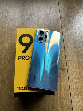 Realme 9 pro+ 8GB / 256 GB