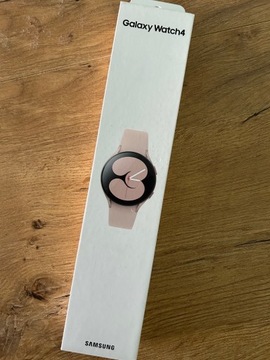 Smartwatch SAMSUNG Galaxy Watch 4 Różowo-złoty