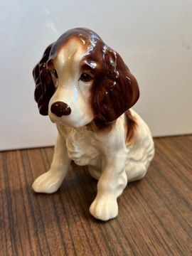 Pies figurka porcelanowa
