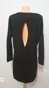 Czarna wiskozowa sukienka z wycięciem na plecach
