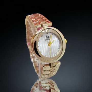 Klasyczny złoty zegarek damski