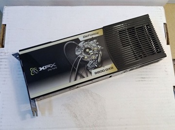 GeForce 9800GX2 obudowa karty i chłodzenie