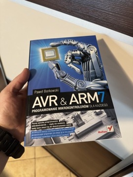 AVR & ARM7 Programowanie mikrokontrolerów dla każdego Paweł Borkowski