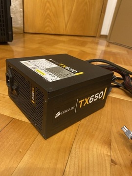 Zasilacz Corsair TX650 stan bdb